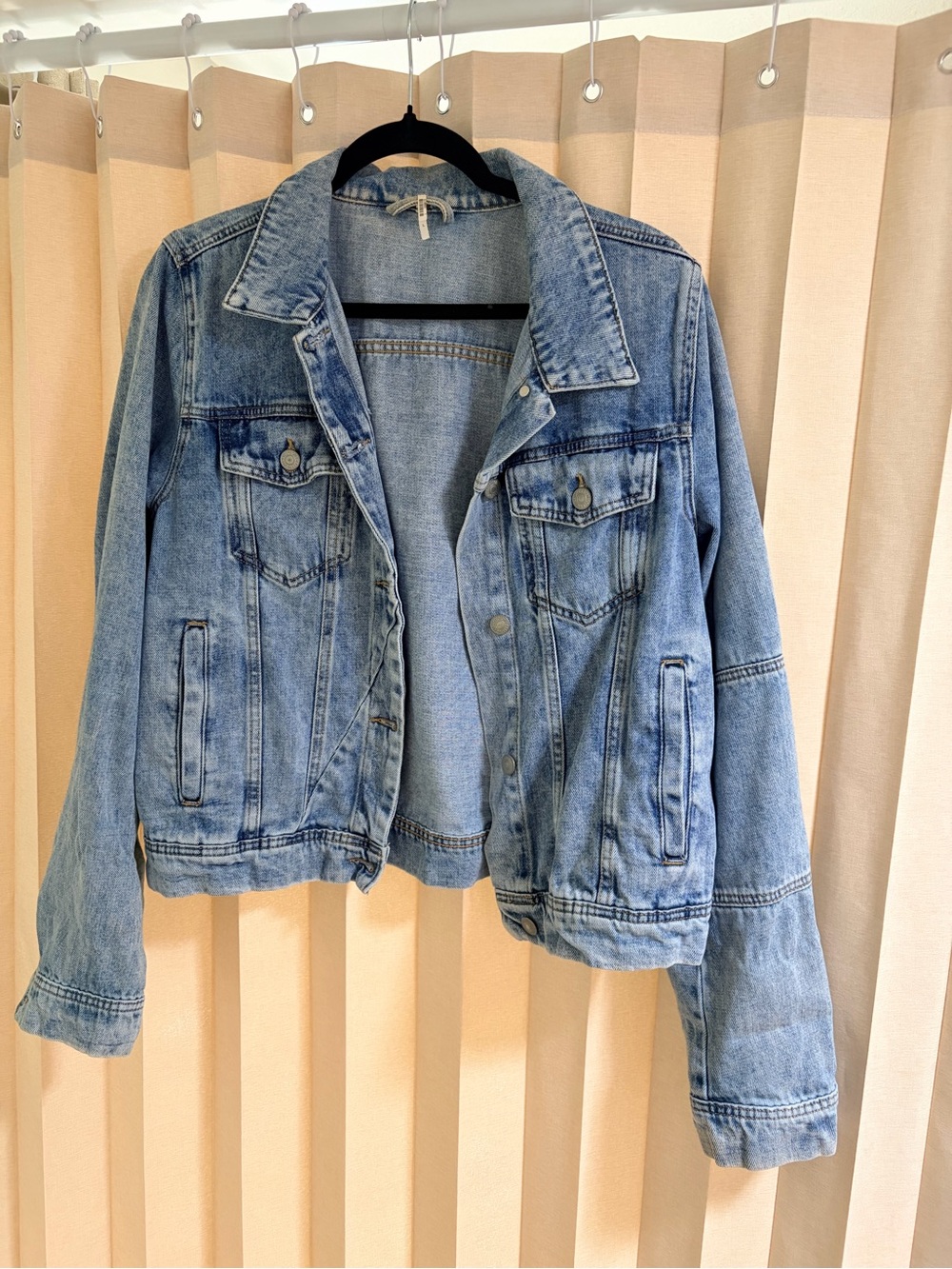 Free People Classic Light Blue Denim Jacket - Women